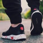 Tren Sneakers Yang Sedang Digandrungi Generasi Z