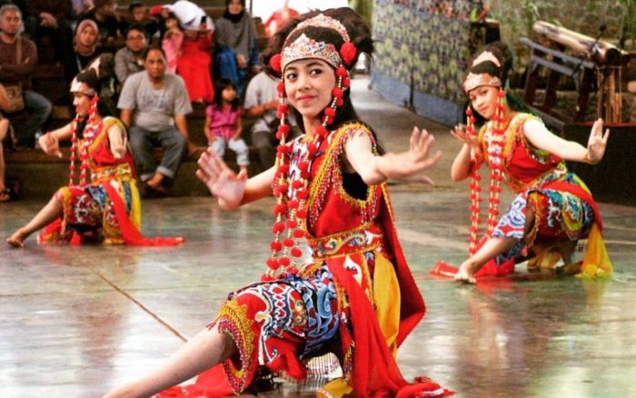 Perkembangan Ragam Budaya Di Indonesia