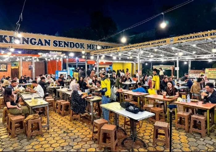 Kuliner Malam Favorit Yang Banyak Diburu Anak Muda